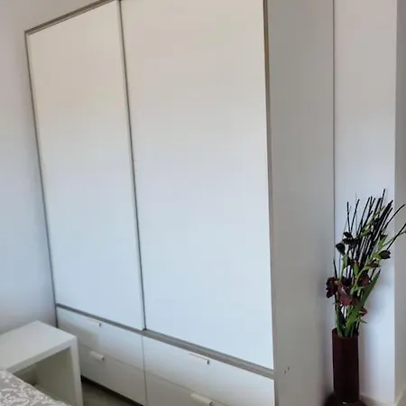 דירה Acogedor Con Bonitas Vistas. E-bi-609 *