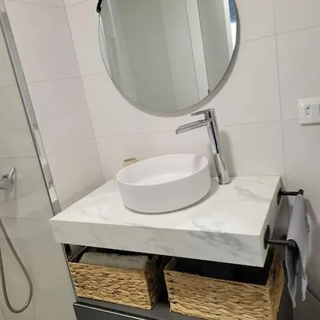 Acogedor Con Bonitas Vistas. E-bi-609 Bakio